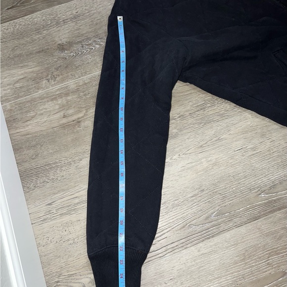 American Eagle Outfitters Bomber style Black Quilted Men’s Size Large - Picture 8 of 11